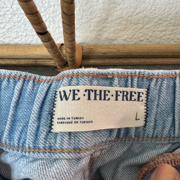 Light Blue Danni Denim Roll-Cuff Women's Shorts - Picture 3 of 3